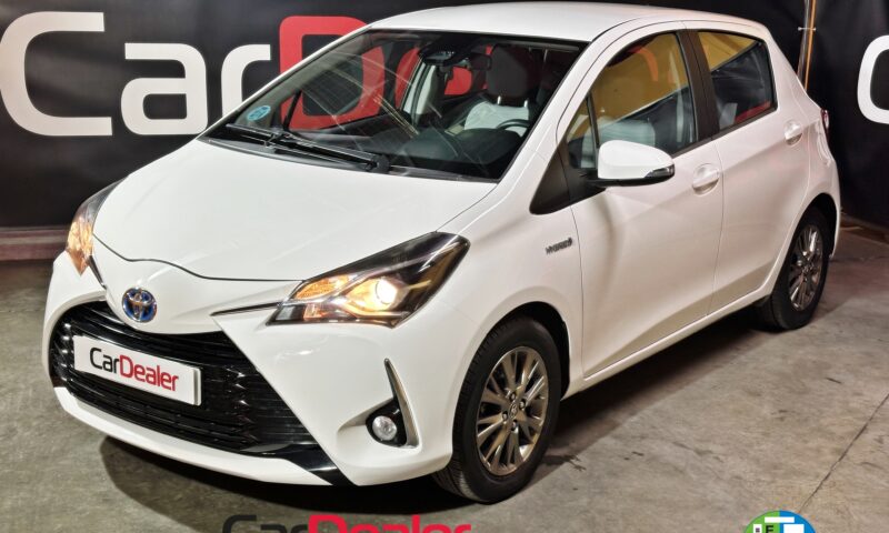 TOYOTA Yaris 1.5 100H Active de ocasión en Cardealer